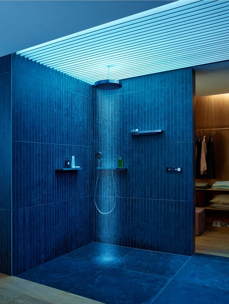 Hansgrohe RainPad Fertigset für 3 Verbraucher – TouchScreen mit LED-Anzeige, schwarz/chrom
