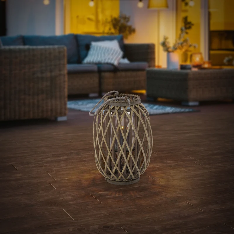 ECD Germany | Riedlaterne mit Henkel aus umweltfreundlichem RattanFlechtoptik, Windlicht, Kerzenhalter mit Glaseinsatz