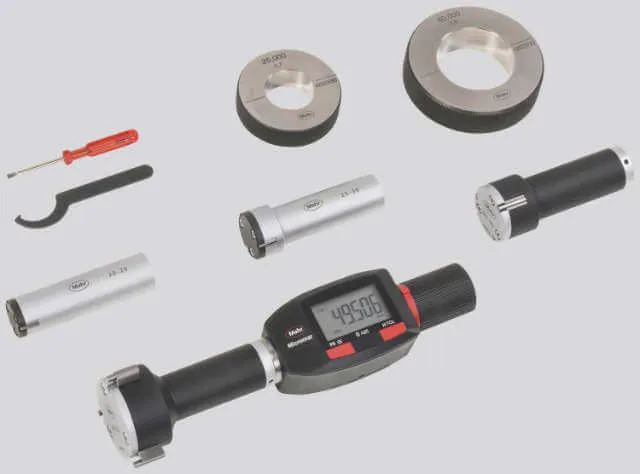 Precision Digital Three-Point Internal Micrometer MAHR, 44 EWRi Set