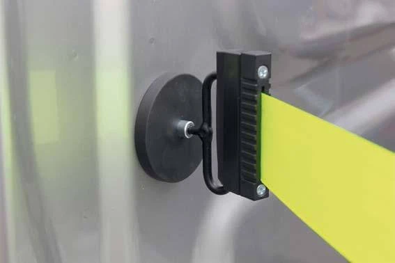 Wall strap NEUTRAL, L magnet. Belt L3700mm r/w