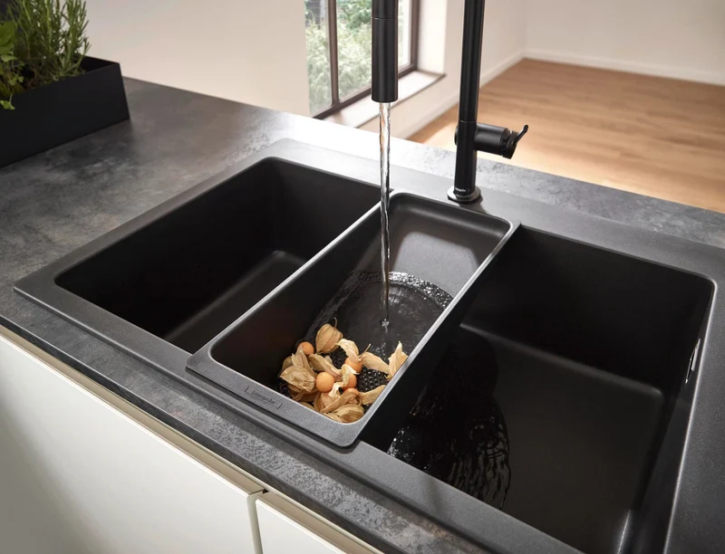 Hansgrohe Multifunktionssieb F14 für Küchenspülen – Mattschwarz, Kunststoff